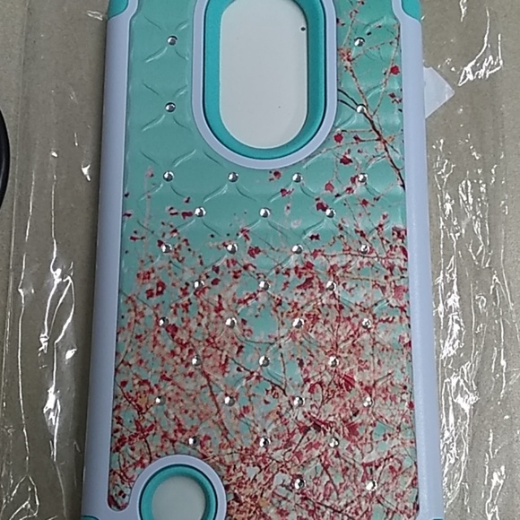 Phone case - Picture 2 of 2